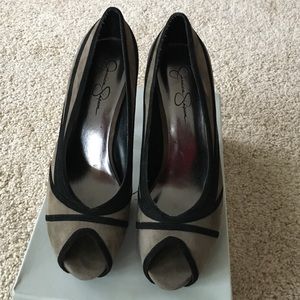 Jessica Simpson smoke grey/black suede heels
