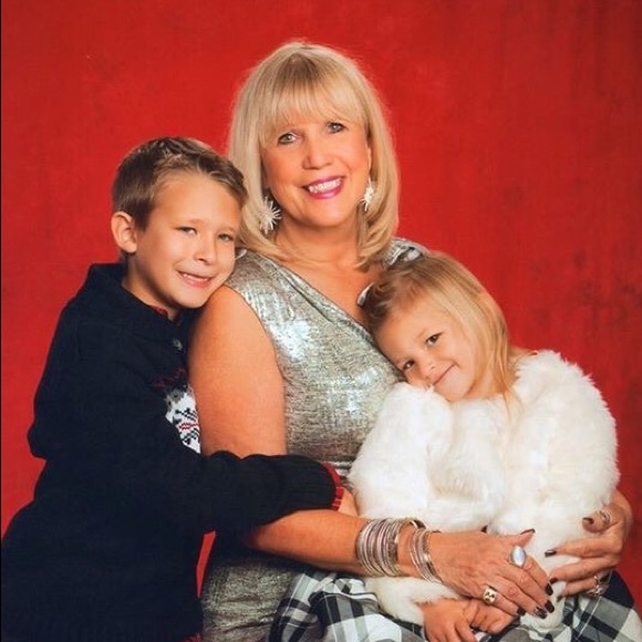 Meet your Posher, Joann - Picture 4 of 4