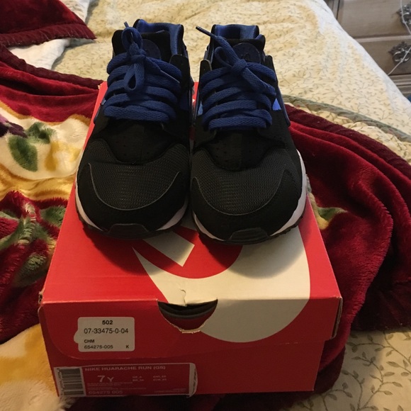 Nike huarache grade school sz 7y