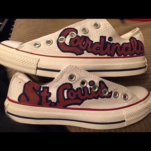 St. Louis converse!!! Custom