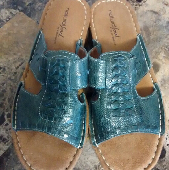 Natural soul sandals!!