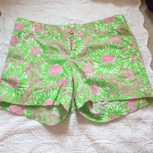 Lily Pulitzer Callahan size 4 shorts
