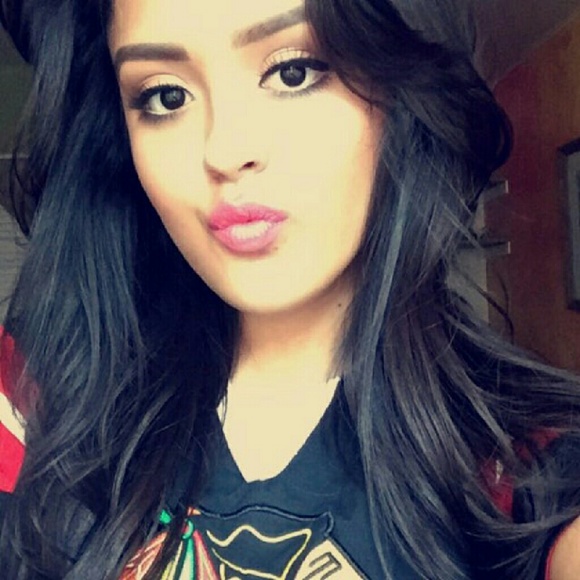 Meet your Posher, Brisa - Picture 1 of 1