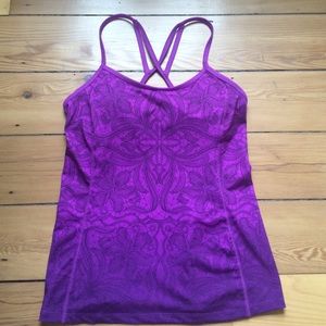 Athleta tank top padded bra