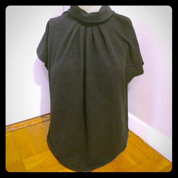 VTG Short Sleeve Roll-neck Top - Dark Gray