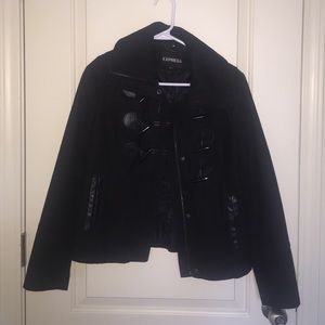 Express toggle button coat