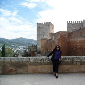 Meet your Posher, Yolanda