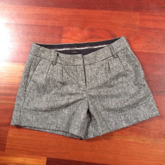 Express design studio shorts