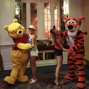 Meet your Posher, Alli