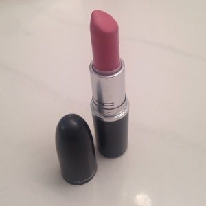 MAC Please Me lipstick