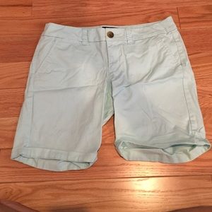 American Eagle Bermuda shorts
