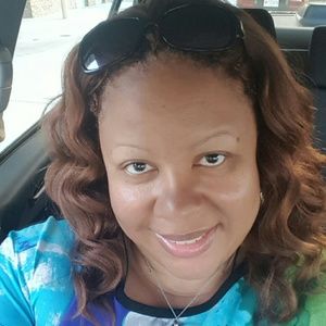 Meet your Posher, Stacey