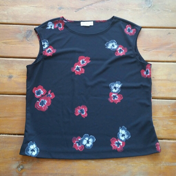 Petite floral tank top
