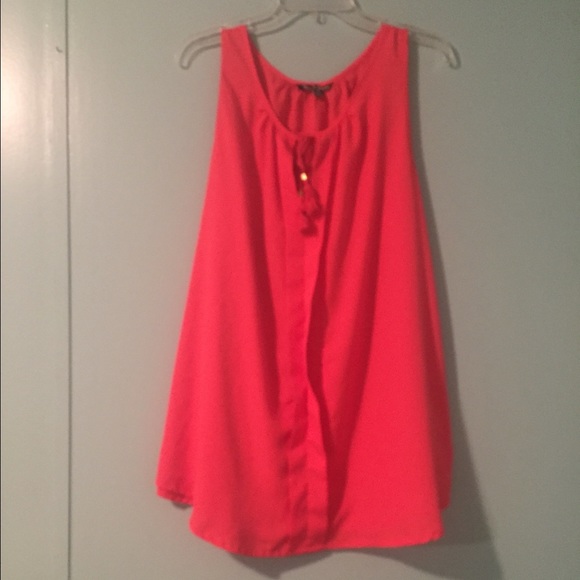 💥FLASH SALE💥 Coral Tank Top