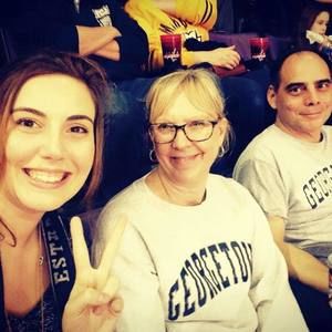 Meet your Posher, Katelyn