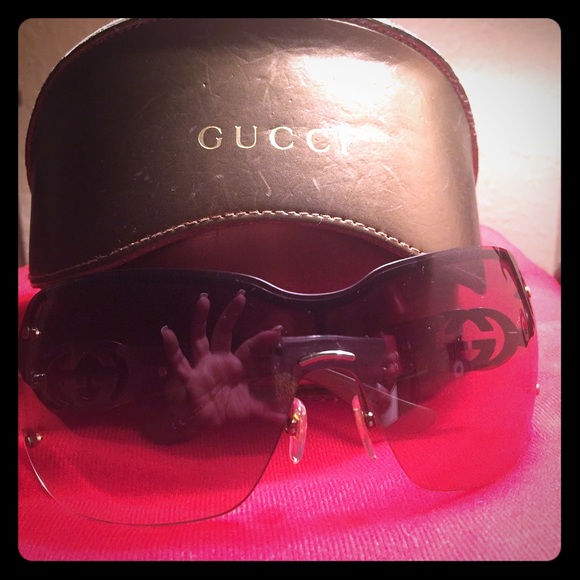 CHANEL Accessories - Gucci  sunglasses