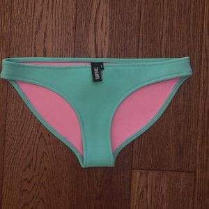 authentic TRIANGL Bambi bubble mint bottoms