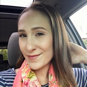 Meet your Posher, Michaela