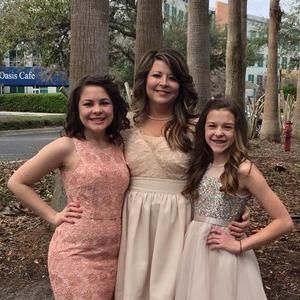 Meet your Posher, Crystal