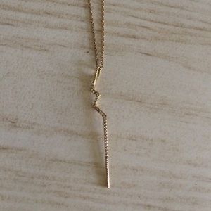 Stella & Dot Lightning Pendant Necklace
