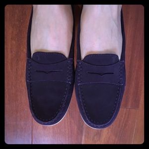 Purple suede Tods!