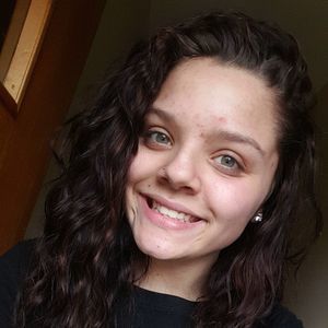 Meet your Posher, Leah