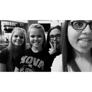 Meet your Posher, Emma