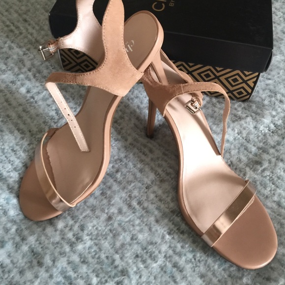 Charles David nude and rose gold sandals