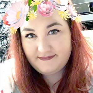 Meet your Posher, Annie