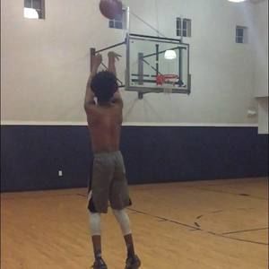 Meet your Posher, Thomas