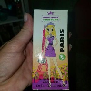 Paris Hilton passport