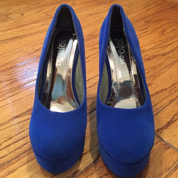 Blue wedges ‼️ Price Firm ‼️