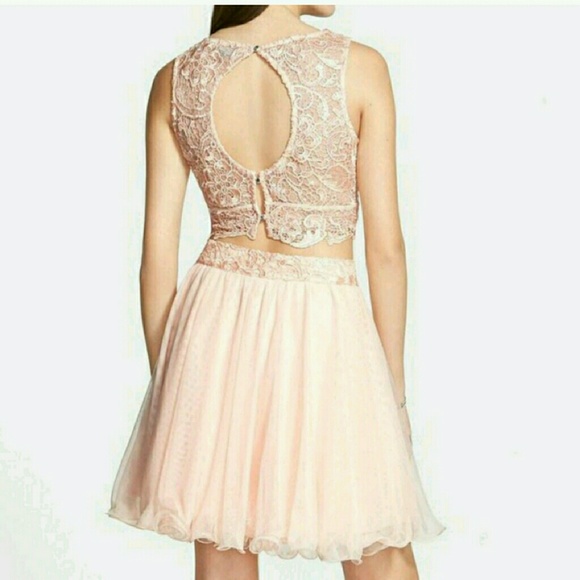 Two piece formal dress - Picture 4 of 4