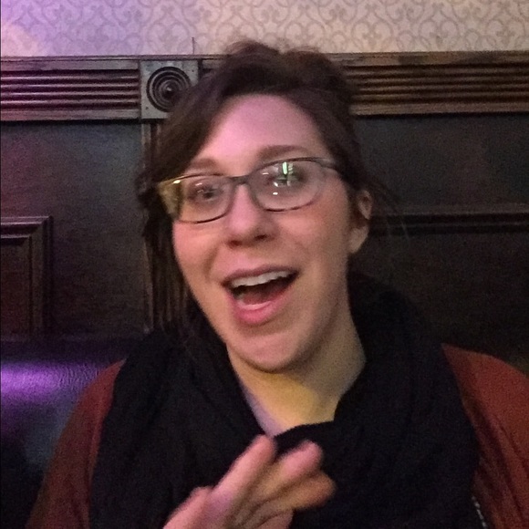 Meet your Posher, Megan