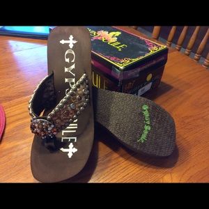 Gypsy Soule flip flops