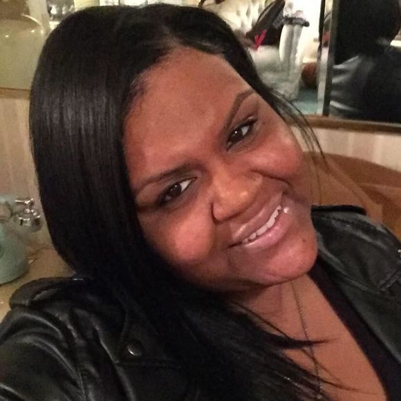 Meet your Posher, Alia