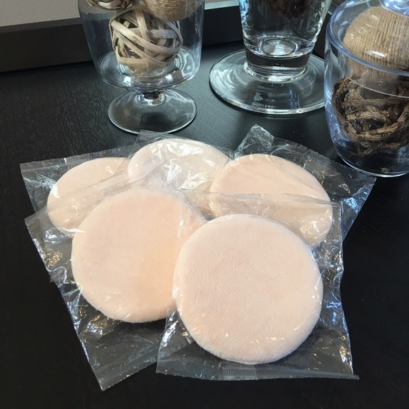 Powder Puffs