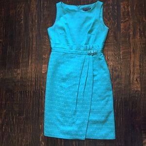 Jessica Howard real sleeveless shift dress