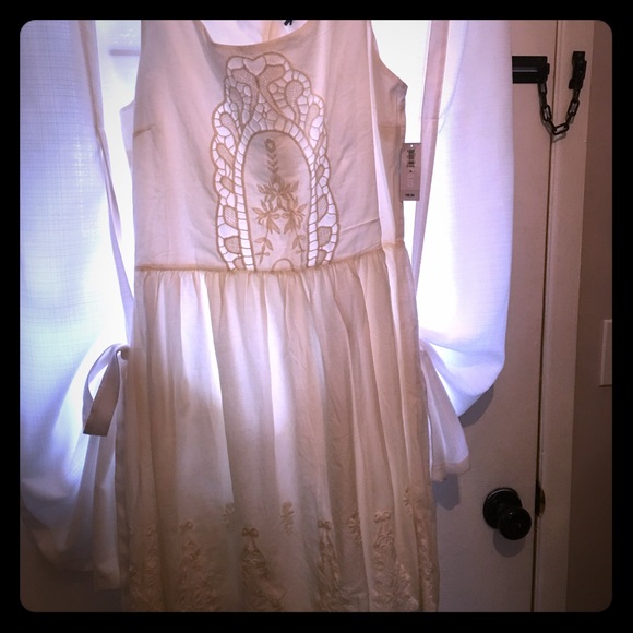 Cream sundress a line never used