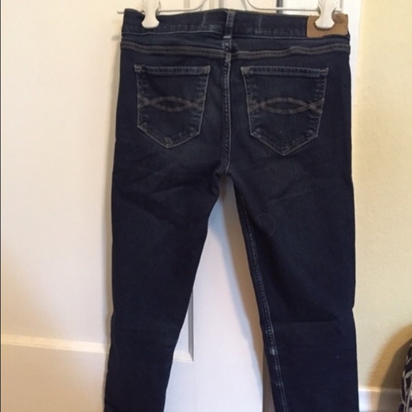 Dark Wash Mid-Rise Jeans - Picture 3 of 4