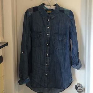 Chambray long sleeved shirt