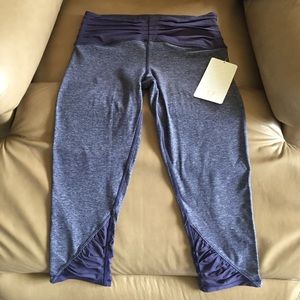 NWT Lululemon crop pants.