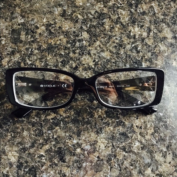 Vogue Frames - image 1