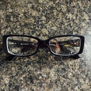Vogue frames