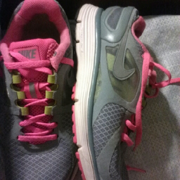 Nike shoes