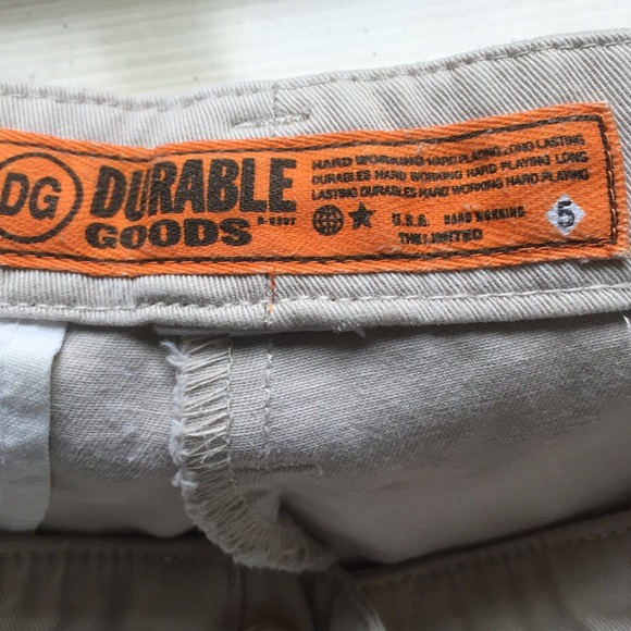 Classic VTG Shorts - Picture 3 of 5