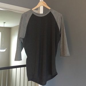 Lularoe randy tee