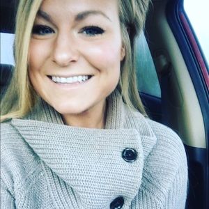 Meet your Posher, Kimberly