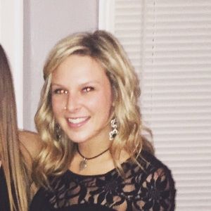 Meet your Posher, Ellen