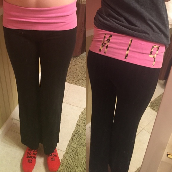 VSPink Bootcut Yoga Pants